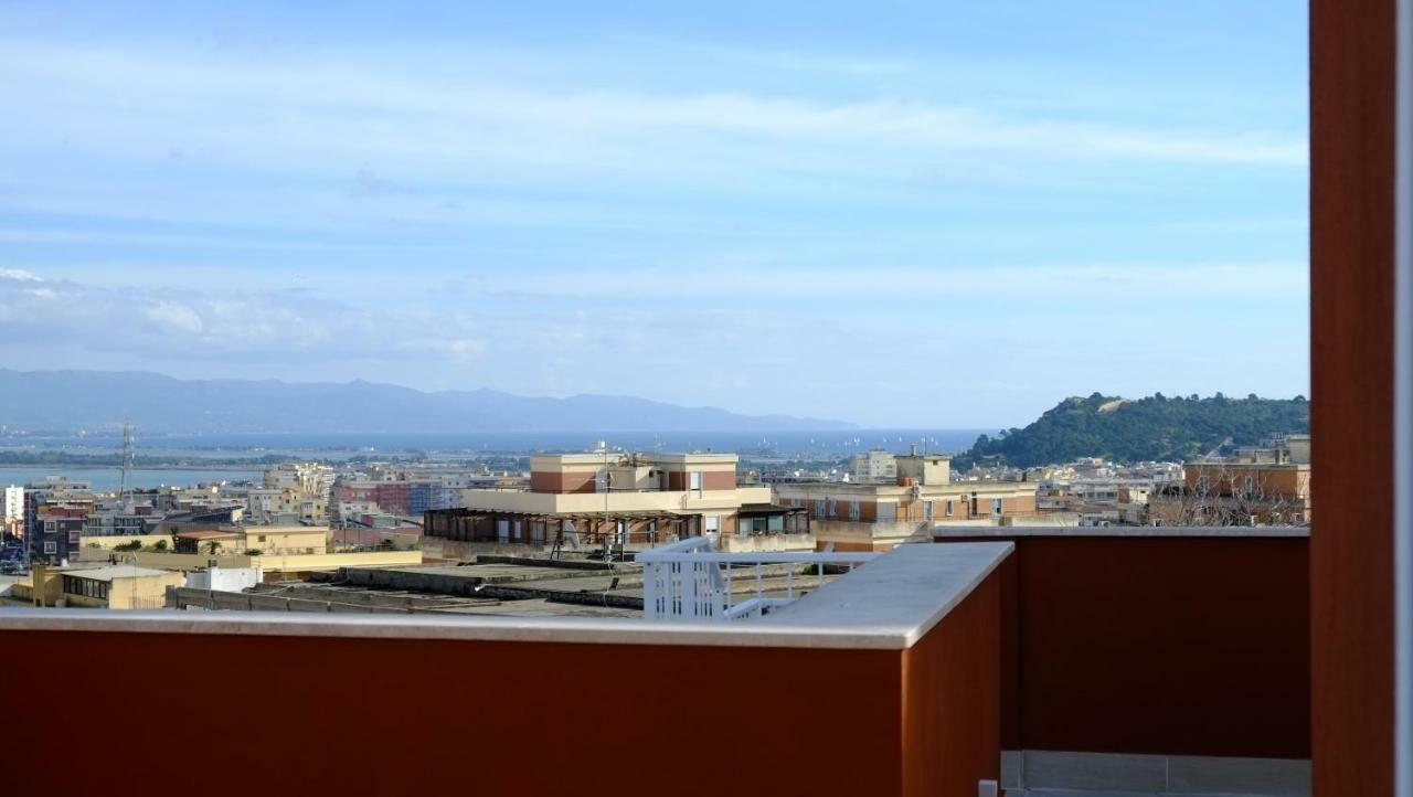 Hotel Quarantacinque Ospitalita à Cagliari Extérieur photo