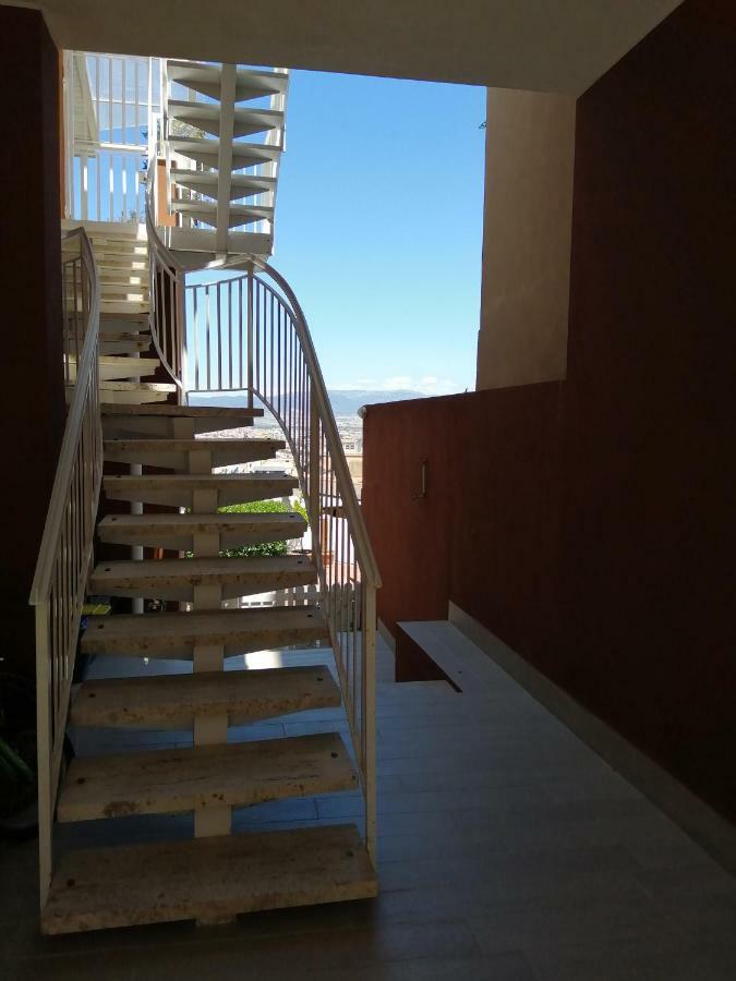 Hotel Quarantacinque Ospitalita à Cagliari Extérieur photo
