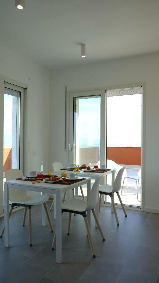 Hotel Quarantacinque Ospitalita à Cagliari Extérieur photo